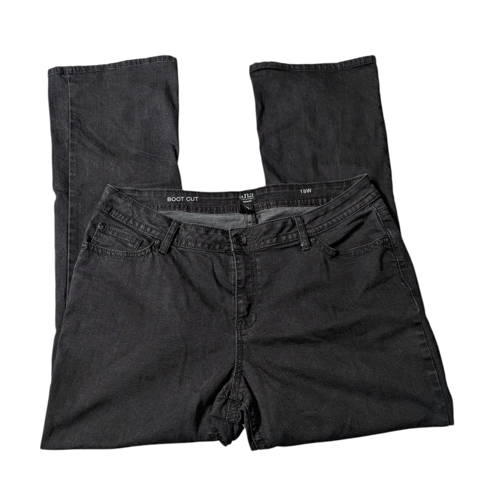 ANA Bootcut Jeans